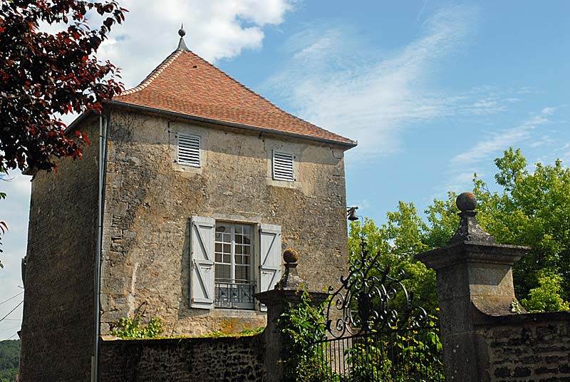 MAISON FORTE DE RIVIERE-LES-FOSSES, Rivière-les-Fosses - photo 10