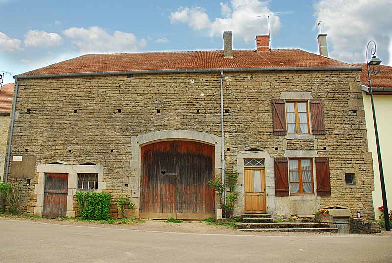 ANCIENNE MAISON DE VIGNERON