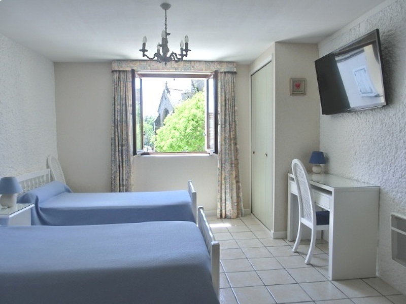 Meublé*** L'Age d'Or