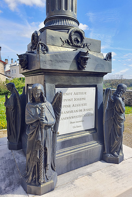 Monument de 1870, Nogent