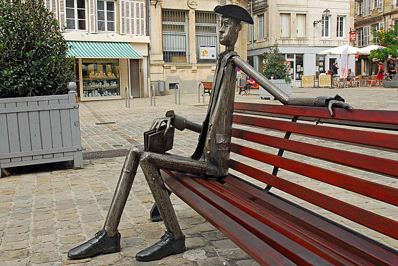 Le Neveu de Rameau - Banc à selfie, Langres - photo 4