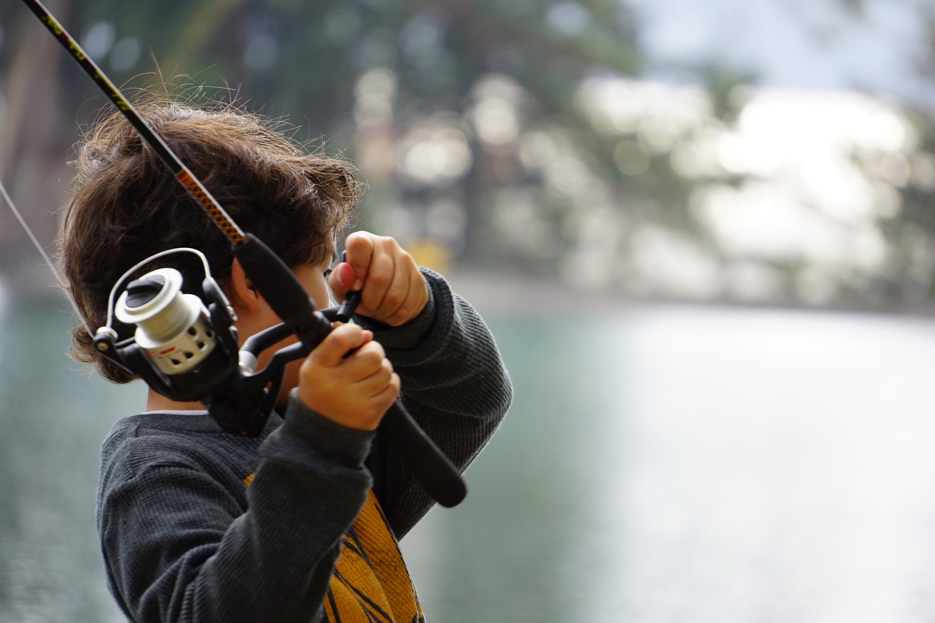 Concours de pêche pour ados et enfants