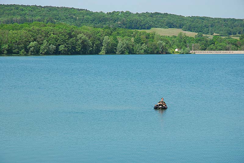 PECHE AU LAC DE CHARMES, Charmes - photo 5