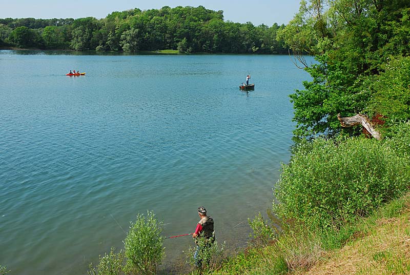 PECHE AU LAC DE CHARMES, Charmes - photo 8