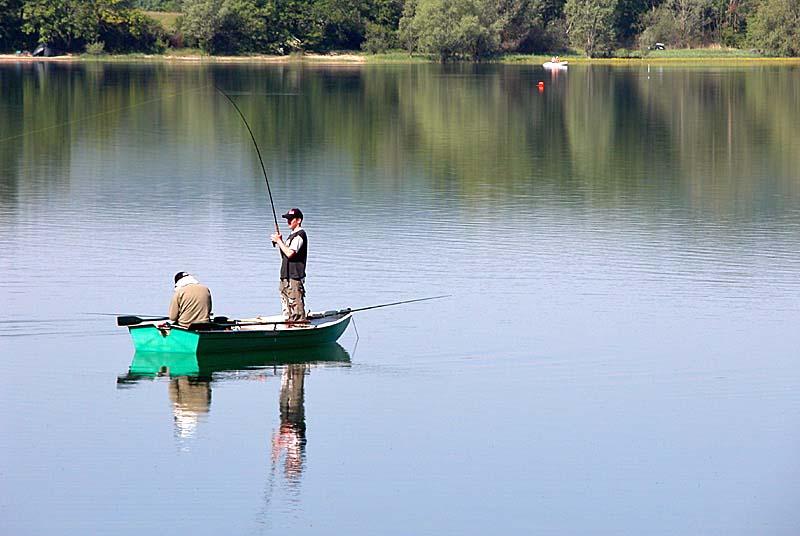 PECHE AU LAC DE LA VINGEANNE, Villegusien-le-Lac - photo 3