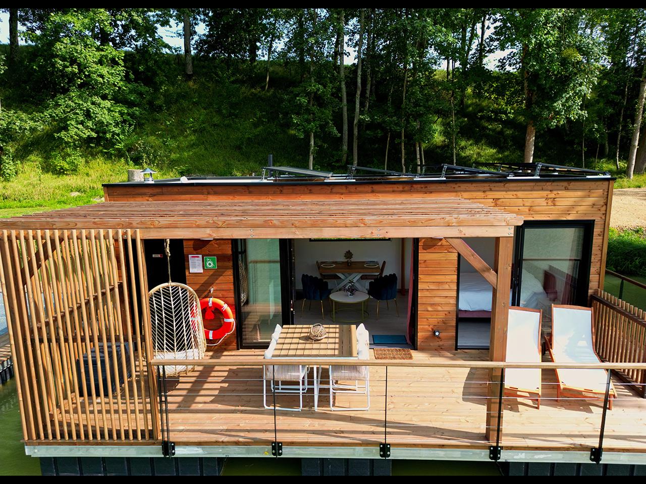 Domaine de Neuville - Ecolodge l'Õdacieuse