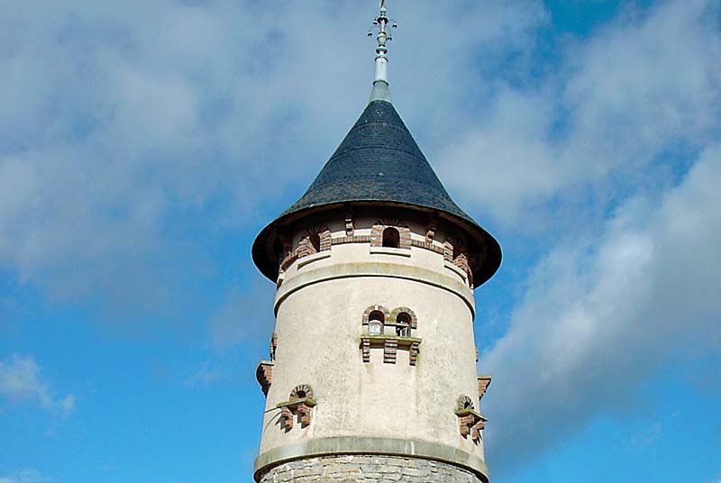 PIGEONNIER DE LA FERME DU CHATEAU DE SAVIGNY
