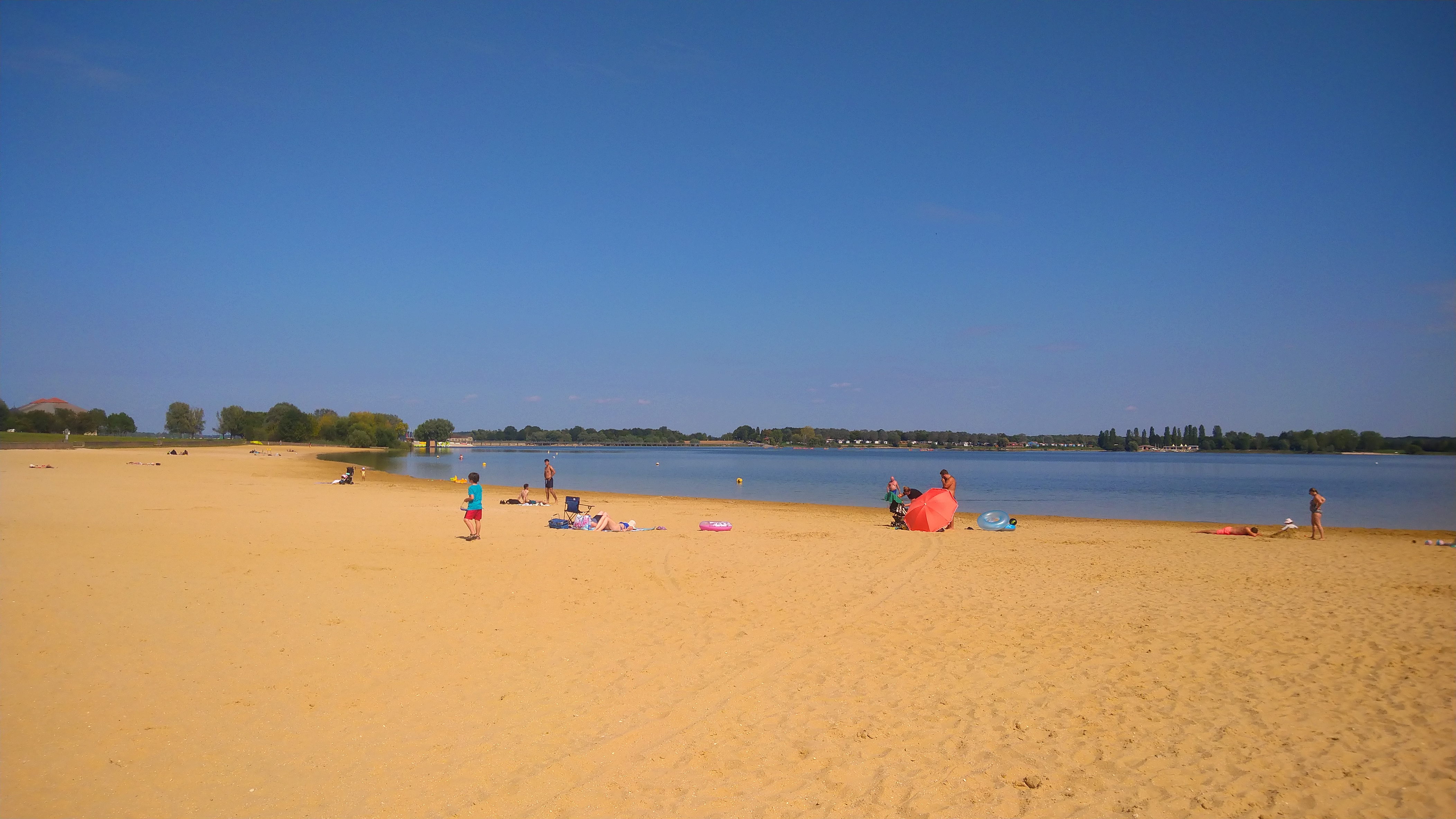 Plage de Giffaumont-Champaubert
