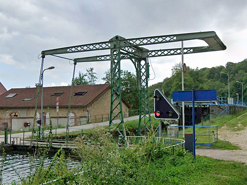 PONT-LEVIS DE BRETHENAY