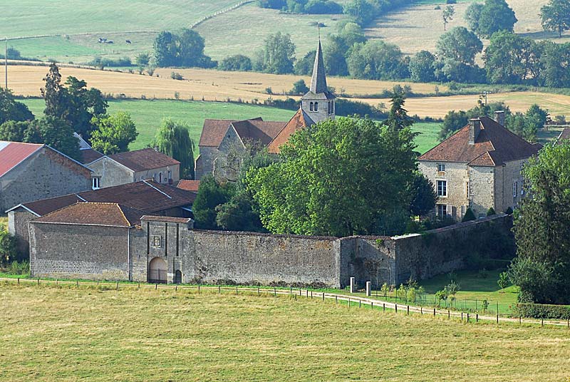 PORTE FORTIFIEE DU CHATEAU