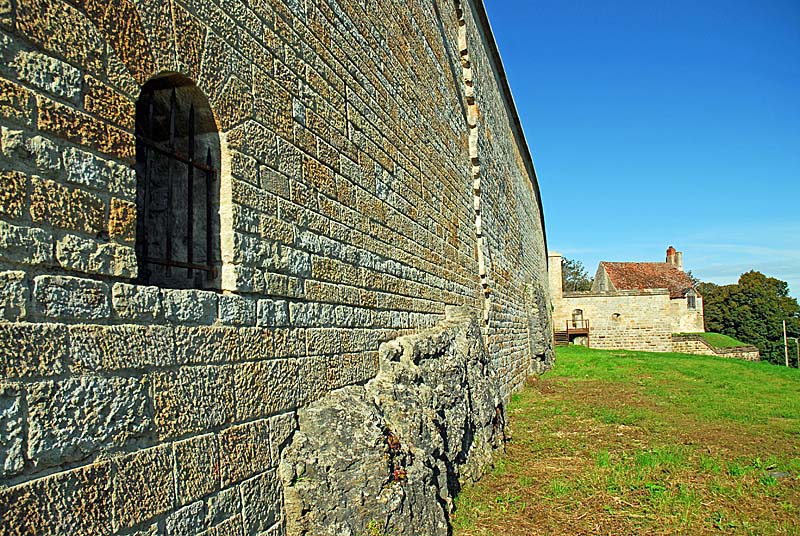 PORTE LONGE-PORTE, Langres - photo 5