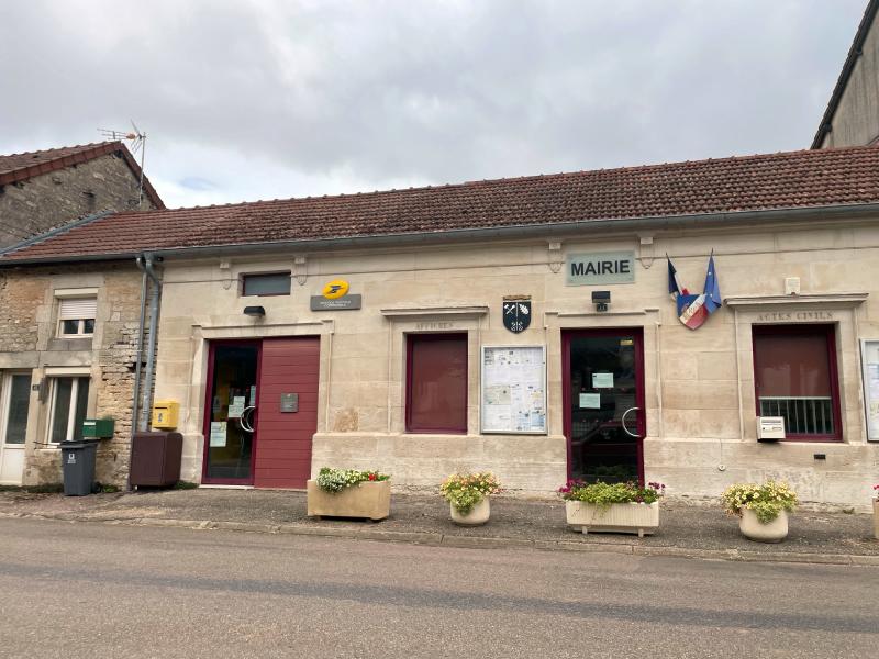 AGENCE POSTALE COMMUNALE - CHALVRAINES