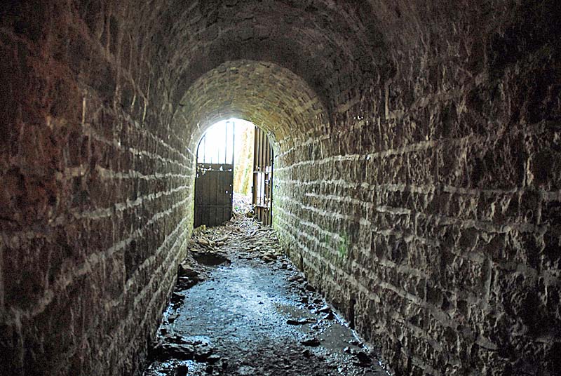 MAGASIN A POUDRE DE CHATENAY-MACHERON, Chatenay-Mâcheron - photo 15