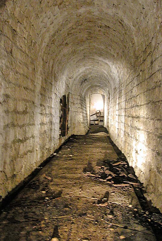 MAGASIN A POUDRE DE JORQUENAY, Humes-Jorquenay - photo 9