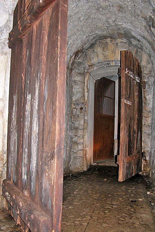 MAGASIN A POUDRE DE JORQUENAY, Humes-Jorquenay - photo 10