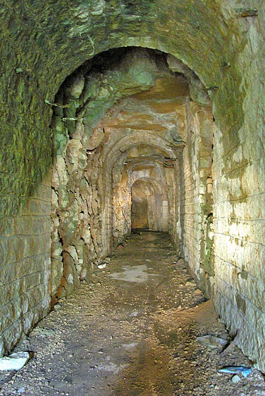 MAGASIN A POUDRE DE LA BONNELLE