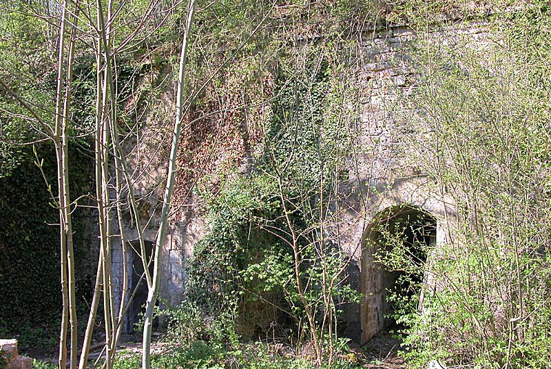 MAGASIN A POUDRE DE LA MANERE