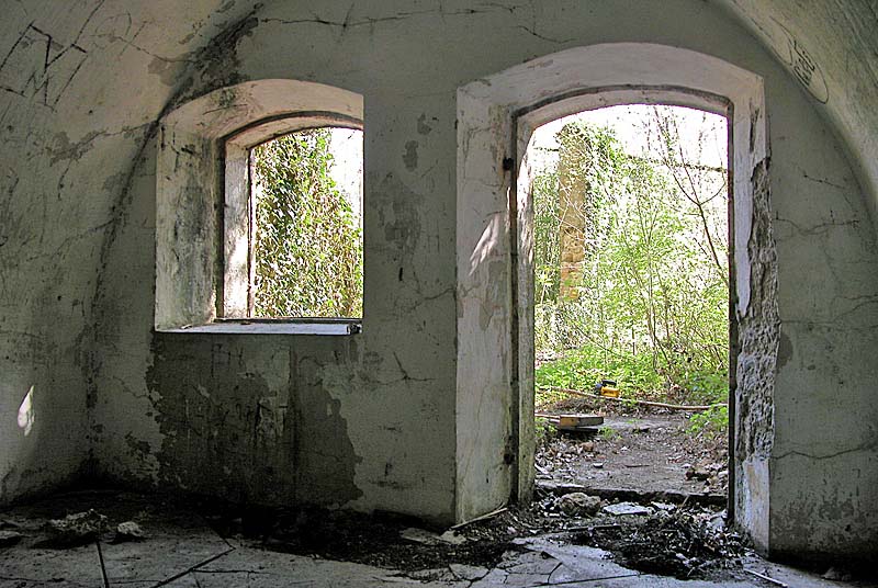 MAGASIN A POUDRE DE LA MANERE, Bannes - photo 7