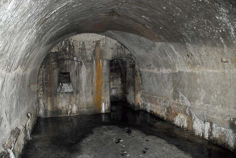 MAGASIN A POUDRE DE LA MANERE, Bannes - photo 12