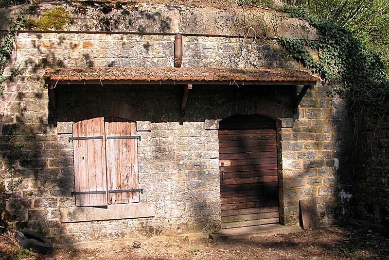 MAGASIN A POUDRE DE LA POINTE DU DIAMANT, Humes-Jorquenay - photo 7