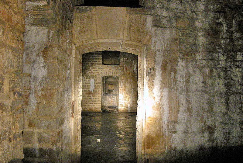 MAGASIN A POUDRE DE LA POINTE DU DIAMANT, Humes-Jorquenay - photo 6