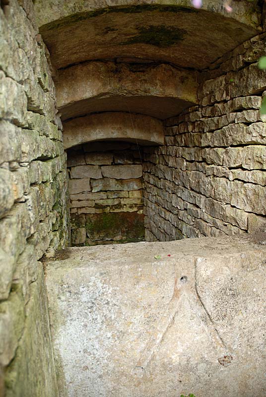 PUITS DE RIVIERE-LES-FOSSES, Rivière-les-Fosses - photo 2