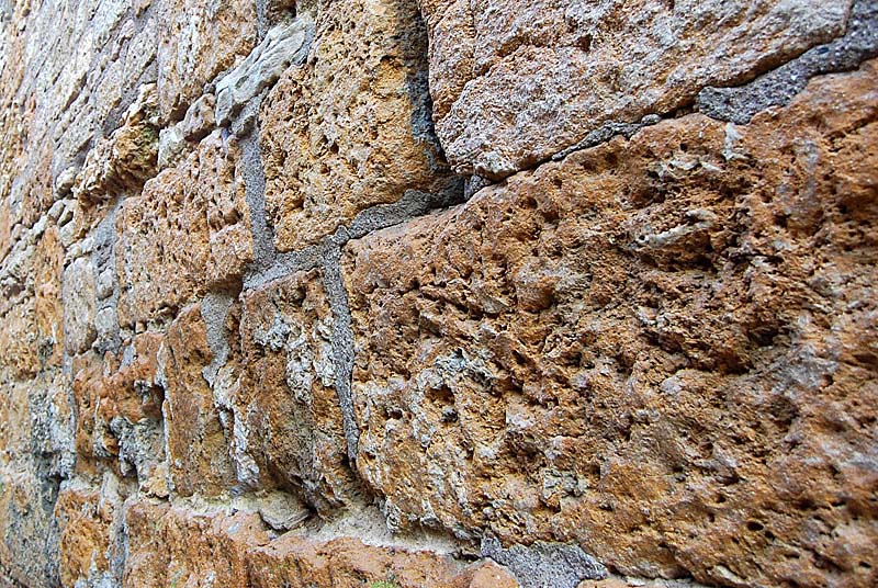 ANCIEN REMPART DU XIIIEME SIECLE - photo 2