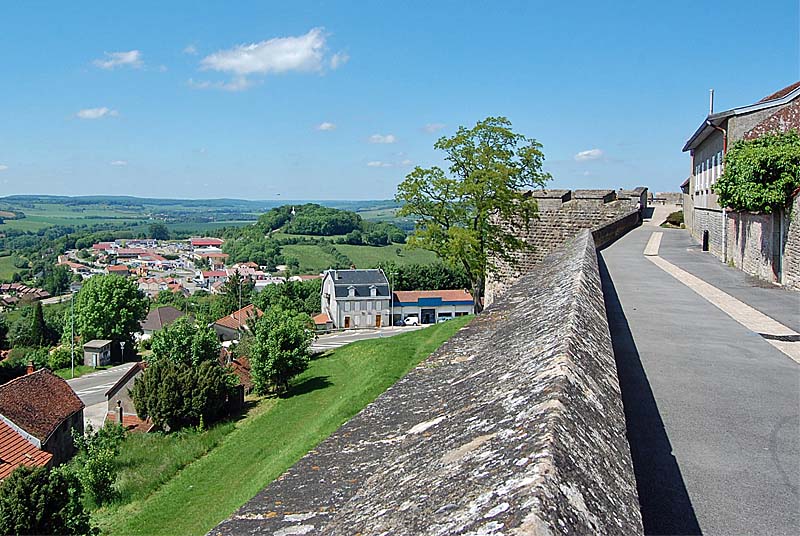 Les remparts de Langres, Langres - photo 9