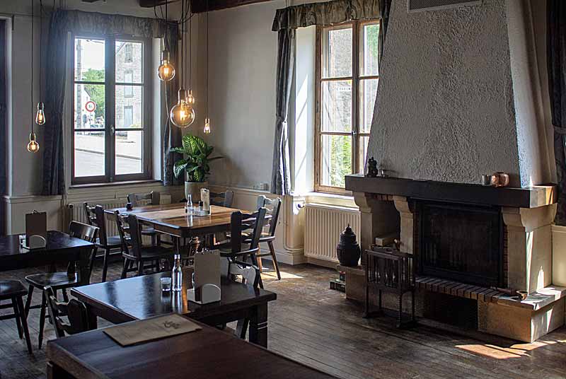 BISTROT "LE VOILA", Melay - photo 3