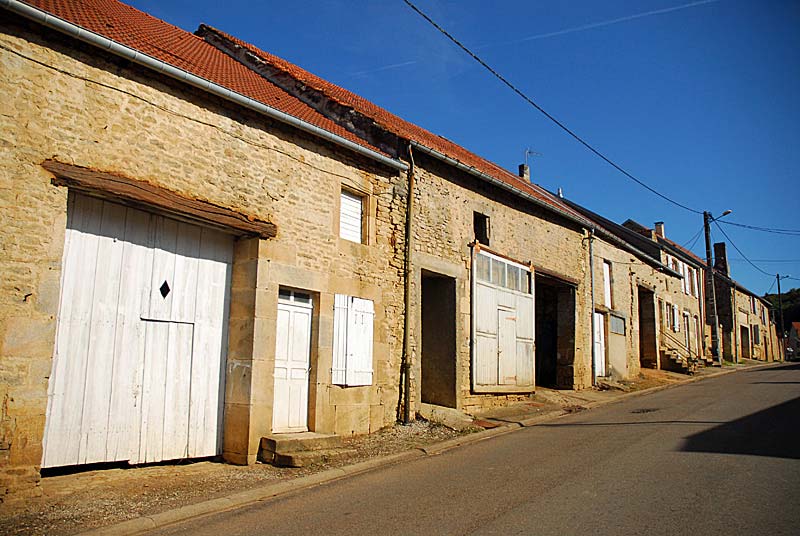 LA RUE DE LONGEAU, Cohons - photo 2