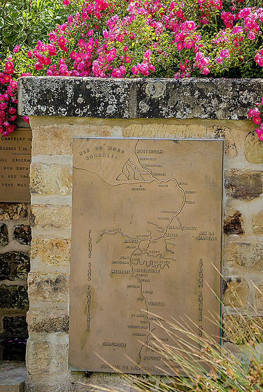 AIRE DE PIQUE-NIQUE DE LA SOURCE DE LA MEUSE