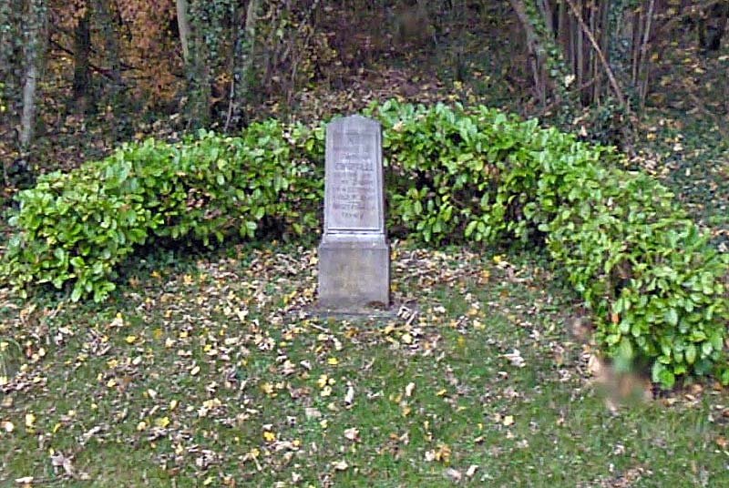 STELE DE GRENANT
