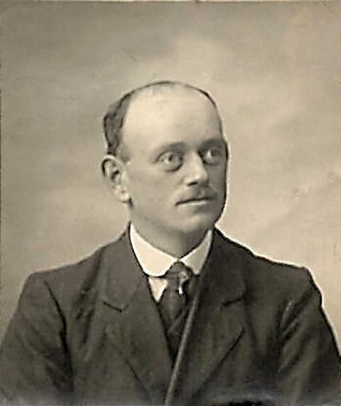 STELE DE MAXIME NANCEY, Vauxbons