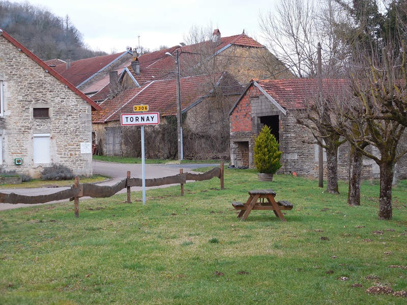 AIRE DE PIQUE-NIQUE DE TORNAY