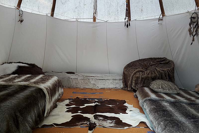 TIPI « THE GOOD TIME FAMILY RANCH »