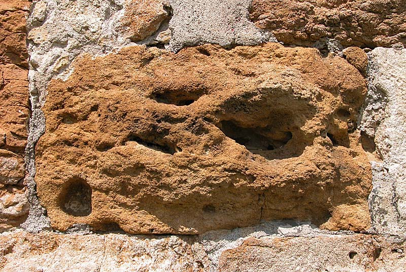 TOUR ROUGE ET PORTE DES AUGES, Langres - photo 3