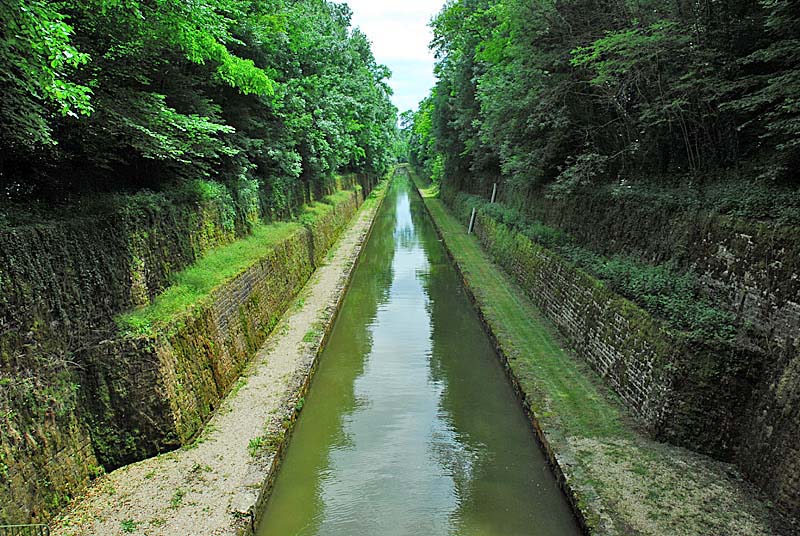 TUNNEL DU CANAL ENTRE CHAMPAGNE ET BOURGOGNE, Noidant-Chatenoy - photo 12