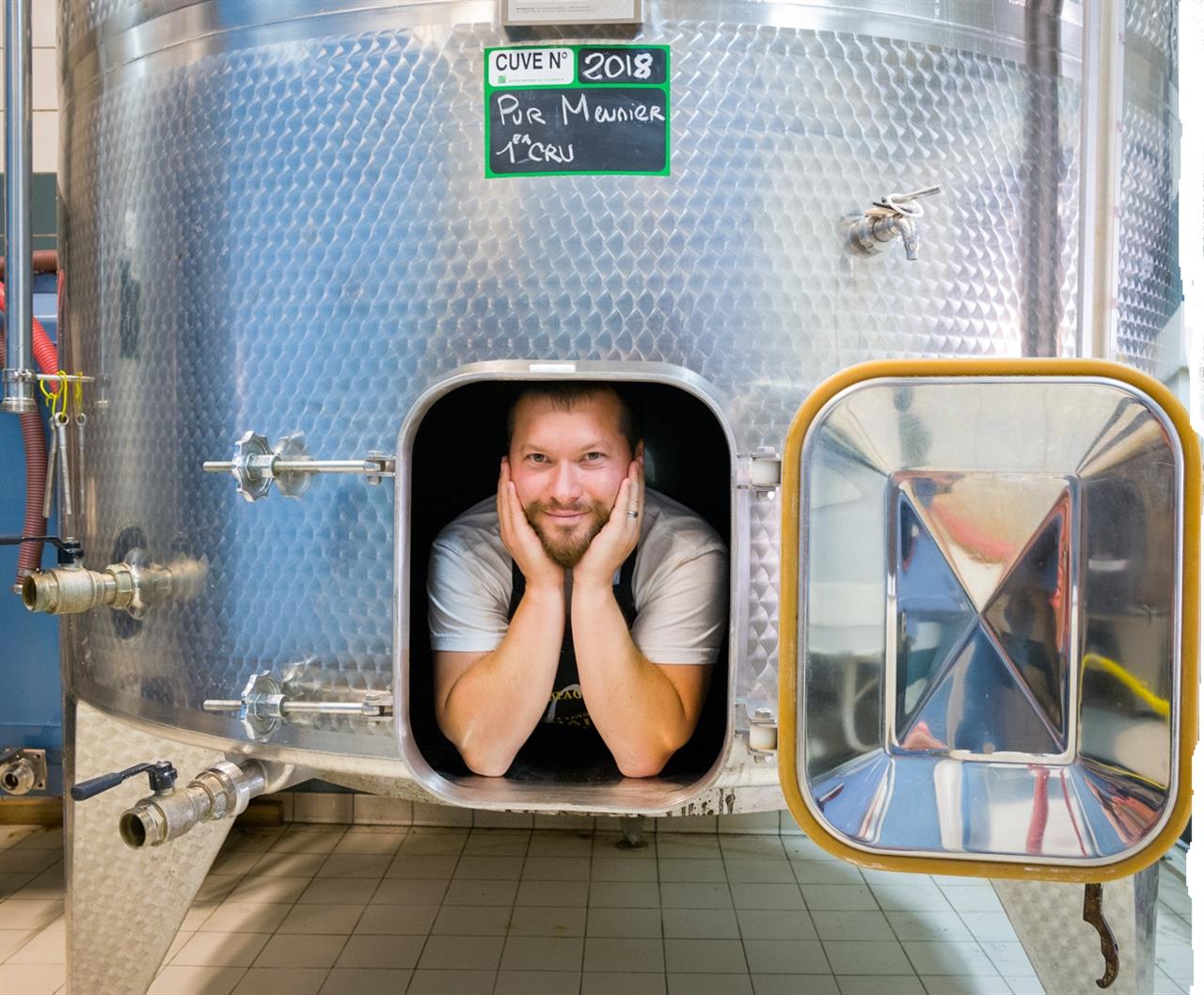 champagne-roger-constant-lemaire-vigneron-medite-cuve
