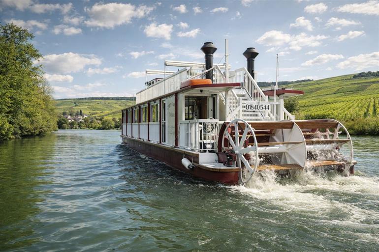 bateau-champagne-vallee-cumieres-1