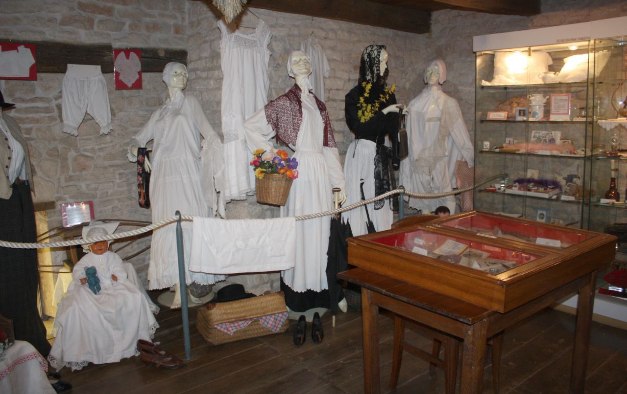 TOUR DE BIESLES : MAISON DU PATRIMOINE