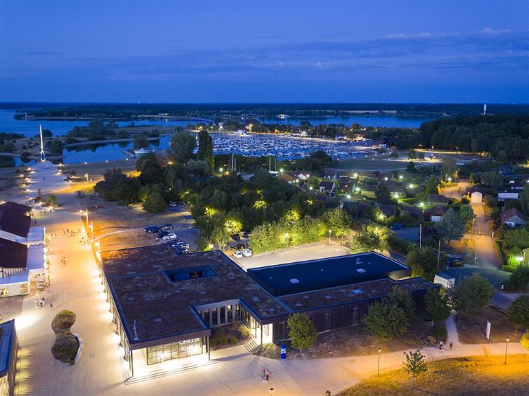 Lac du Der-Station Nautique de nuit-2018-Pascal Bourguignon Collection Lac du Der
