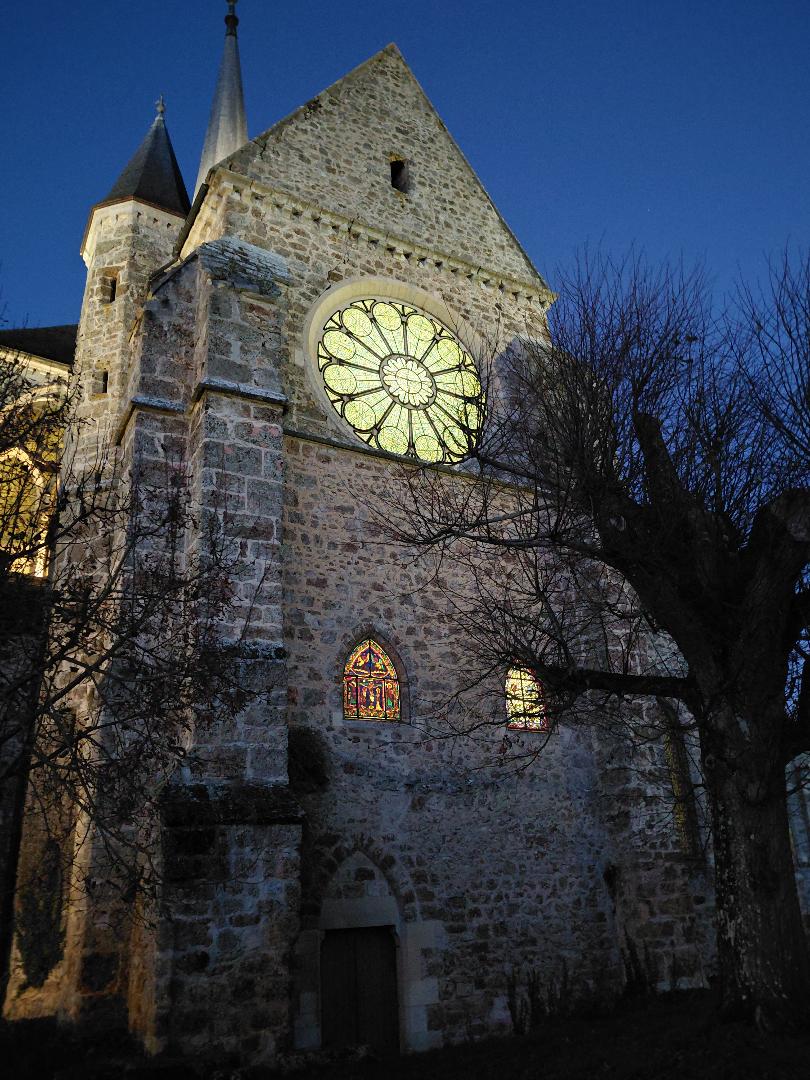 église illuminée 2