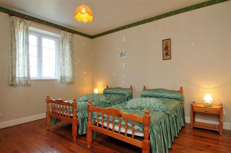 gite-rural-les-charmilles-chambre-3