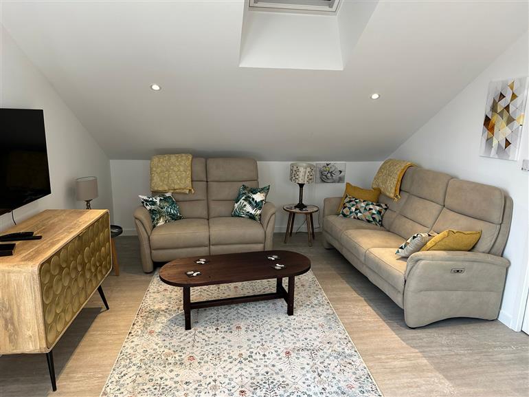 les-bels-apparts-matougues-meuble (6)