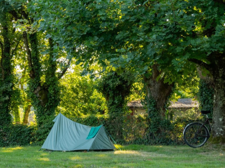 kochset camping Camping Kochgeschirr Topfset, mit Tassen, Wasserkocher, Besteck, Outdo –  merkol.de main image 0
