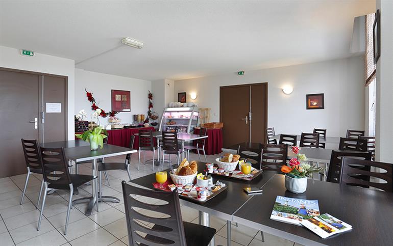 residence-les-demeures-champenoises-epernay-salle-petit-dejeuner