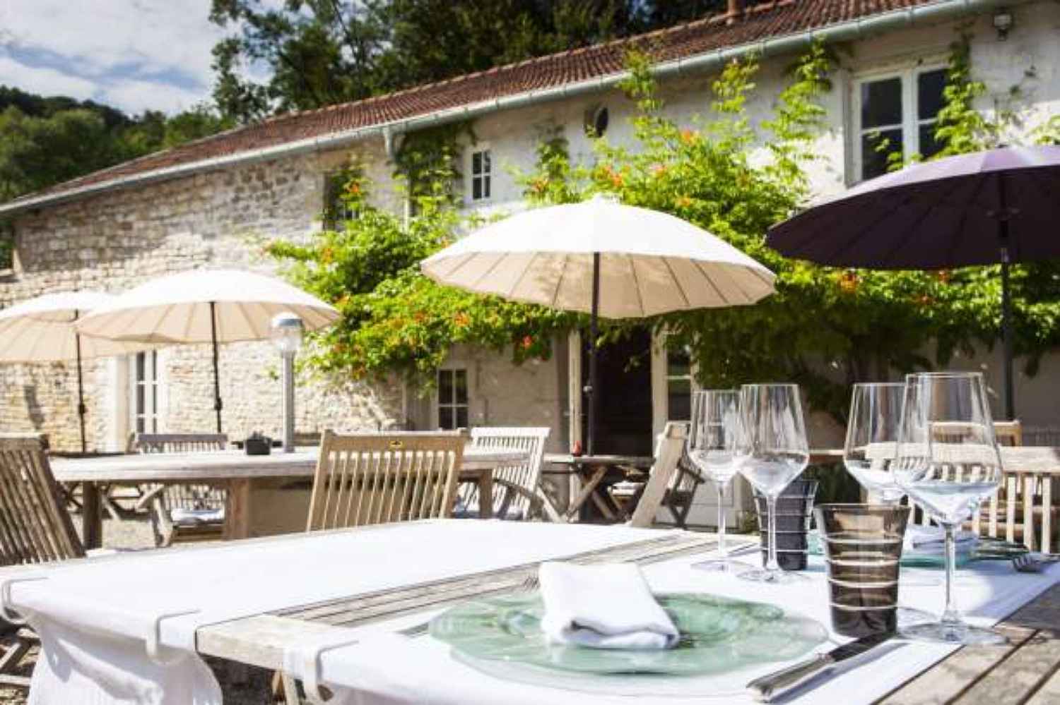 RESTAURANT "LA SOURCE BLEUE", Gudmont-Villiers - photo 2